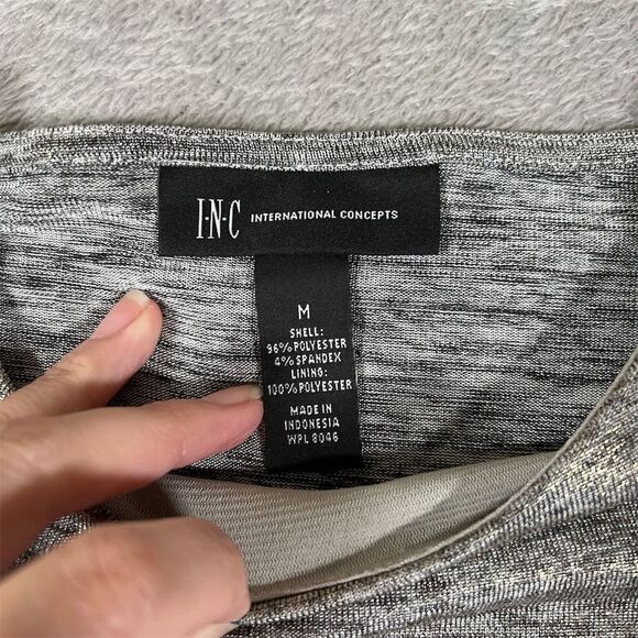 INC Women's Sleeveless Metallic Gray Scoop Neck Tank Top Size M NWT - Picture 3 of 9